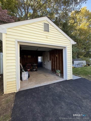 57 Merigold Drive New Britain, CT 06053 - Photo 29 of 33