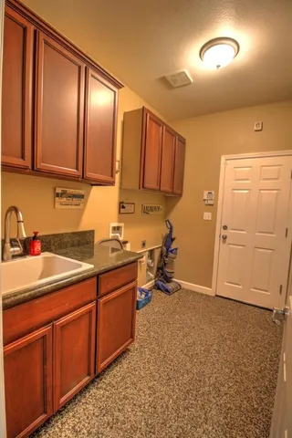 $635,000 | 2865 Sierra Gold Court, Riverbank, CA 95367