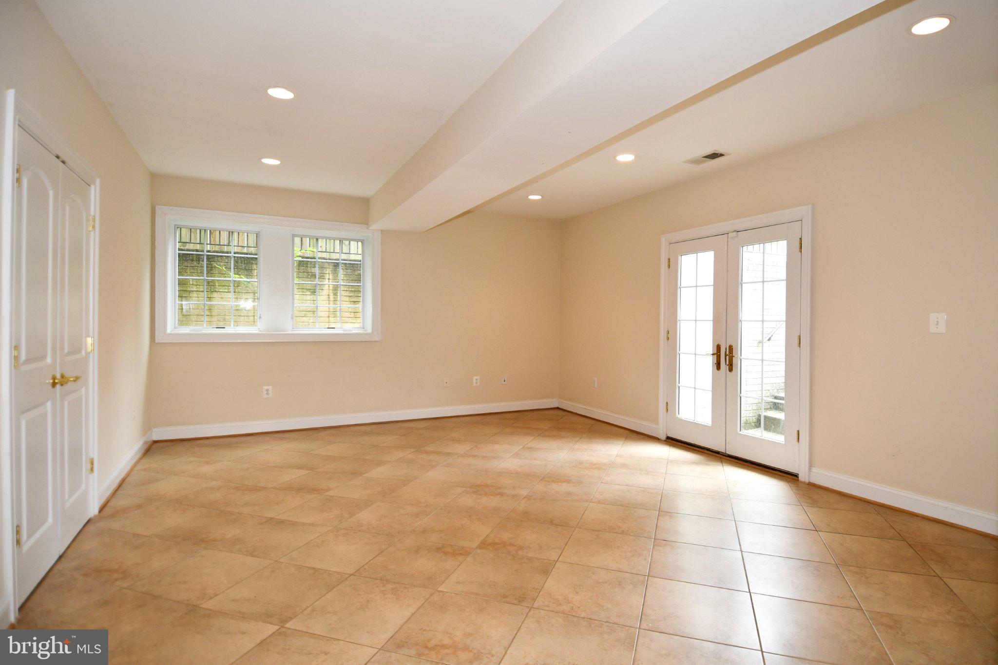 1924 Leonard Road Falls Church, VA 22043 - Photo 52 of 61 Spacious room with natural light.