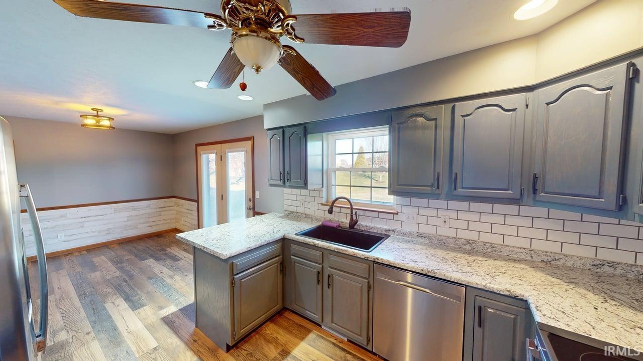 208 St Charles Street Jasper, IN 47546 - Photo 11 of 34