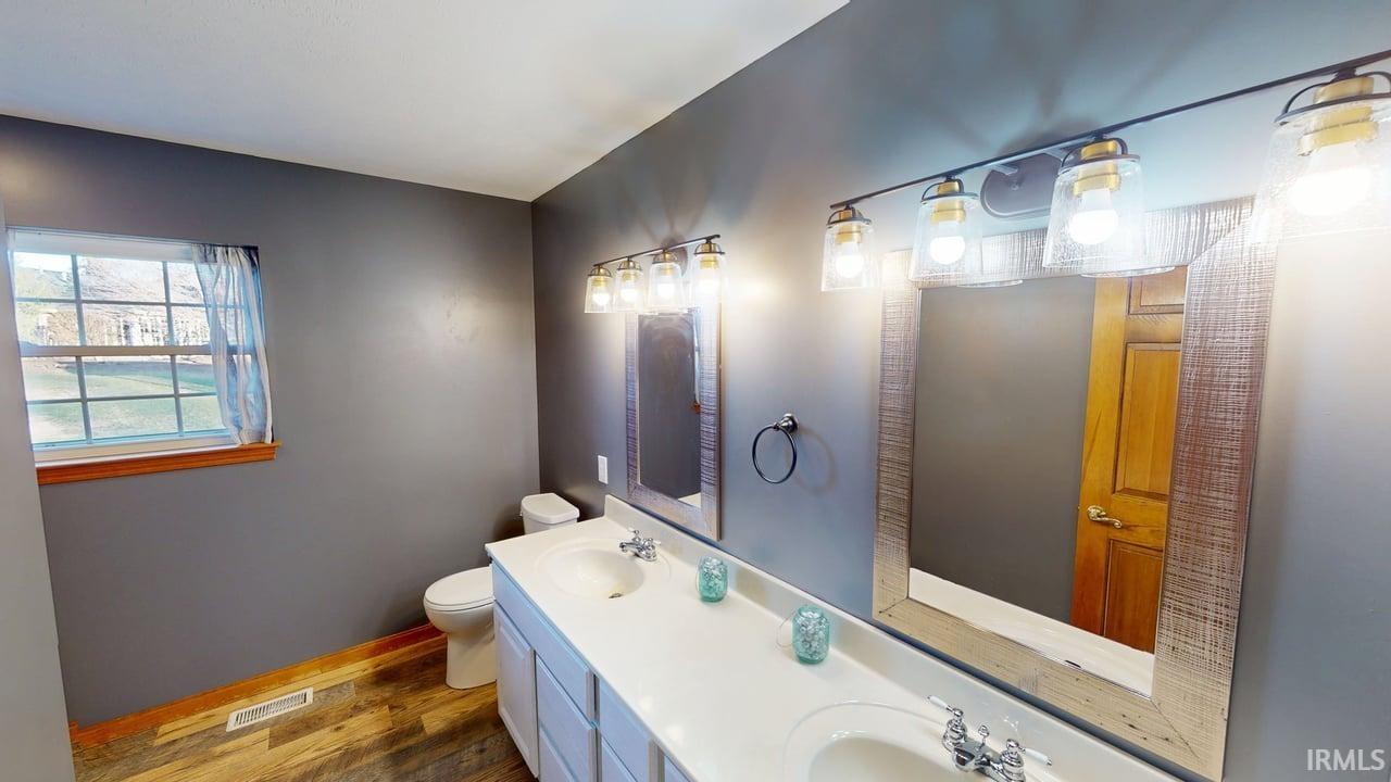 208 St Charles Street Jasper, IN 47546 - Photo 18 of 34