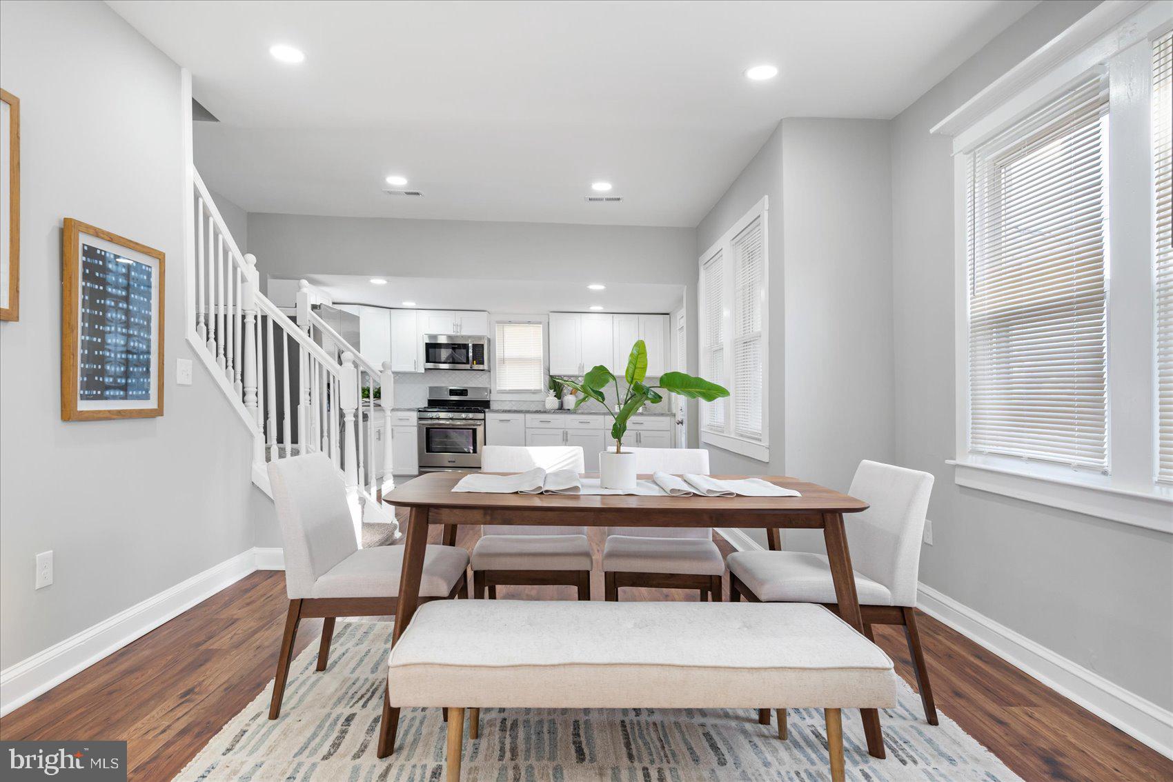 711 Old Home Road Baltimore, MD 21206 - Photo 8 of 42 Dining Room