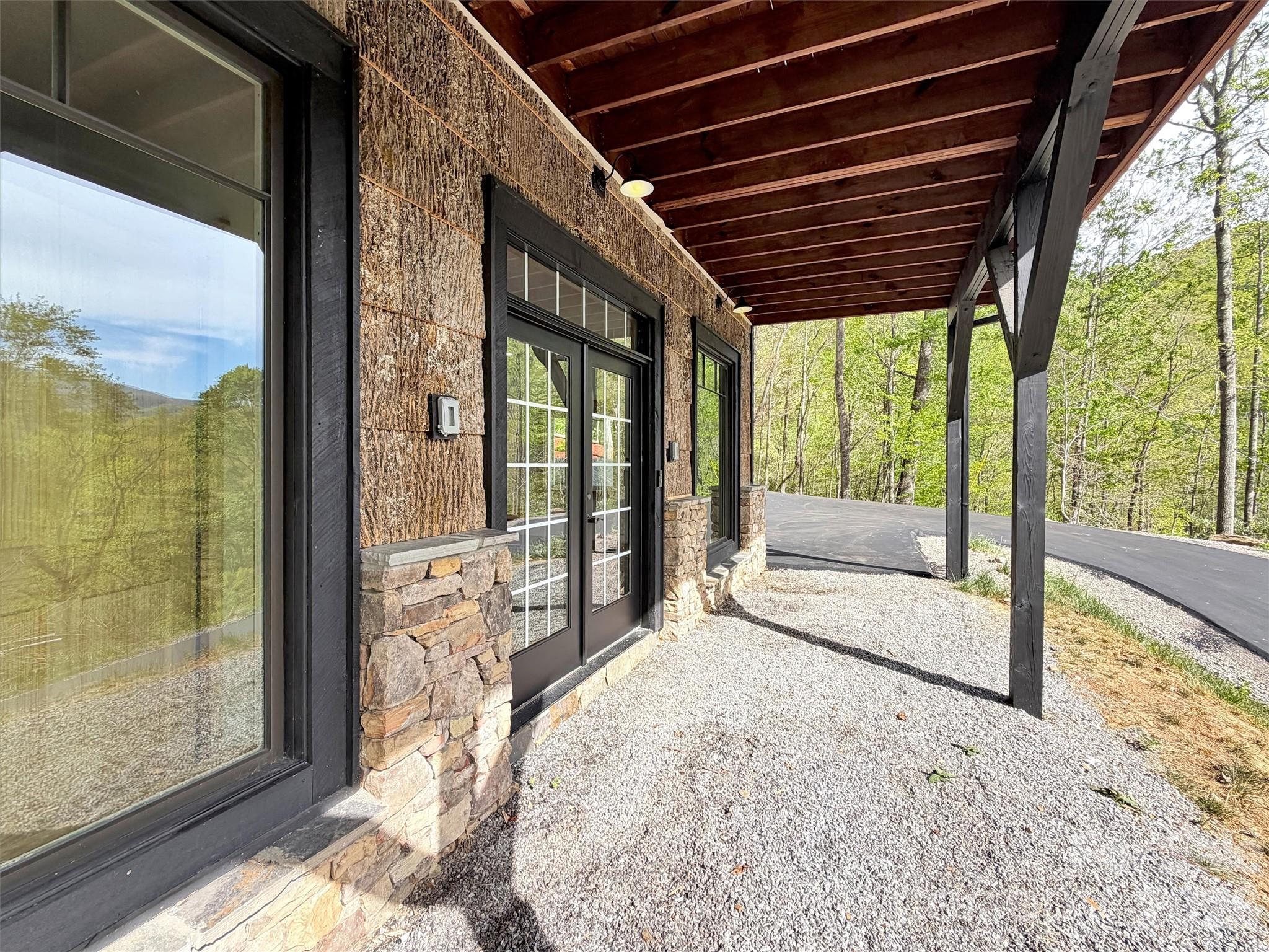 455 Chinquapin Road Canton, NC 28716 - Photo 12 of 44