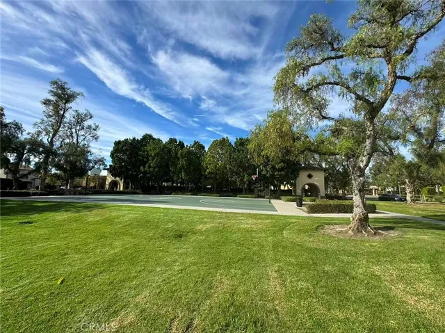 $5,800 | 10 Inglenook, Irvine, CA 92602