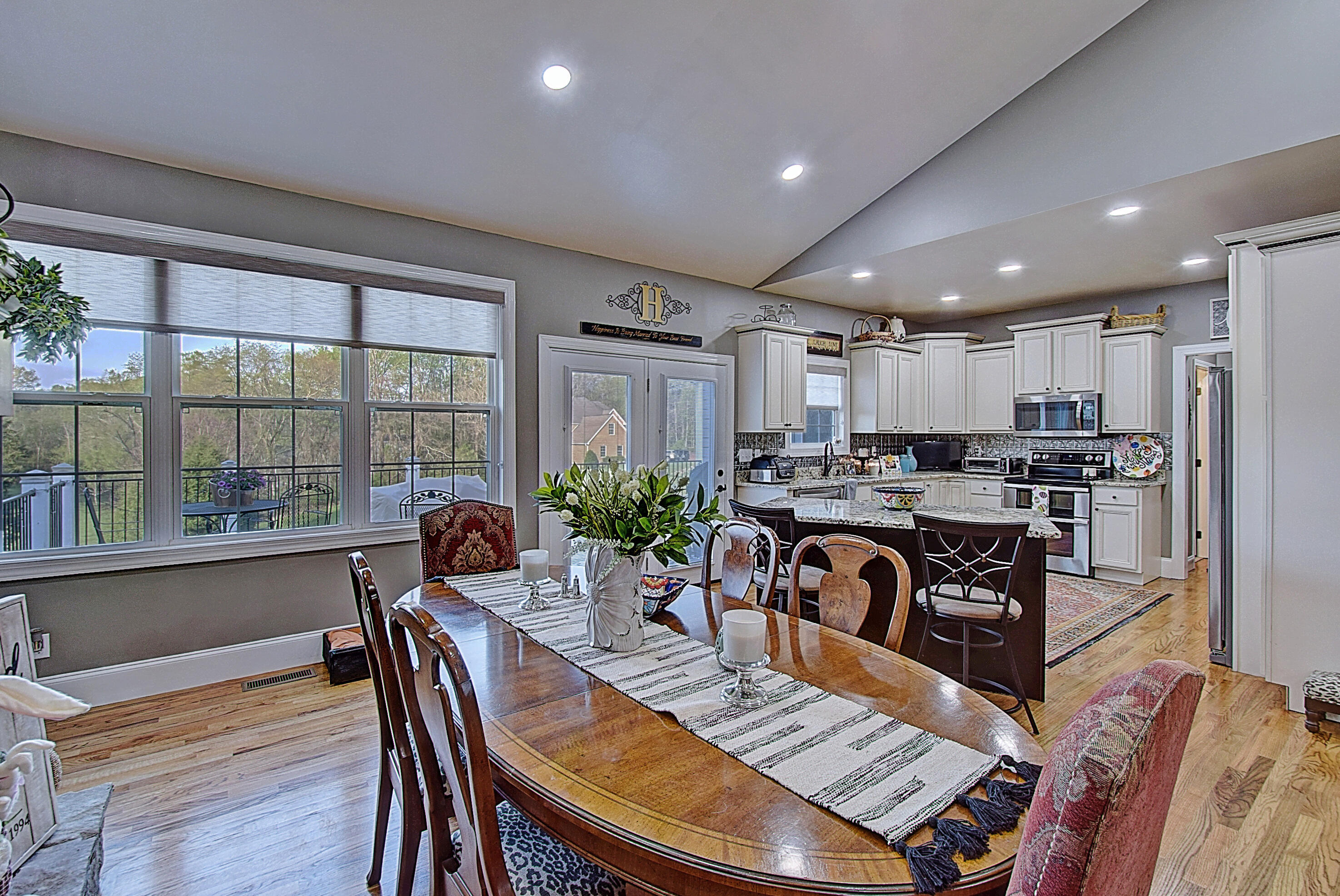 107 Stone Ridge Court Elizabethton, TN 37643 - Photo 13 of 54 DSC_0037And8more