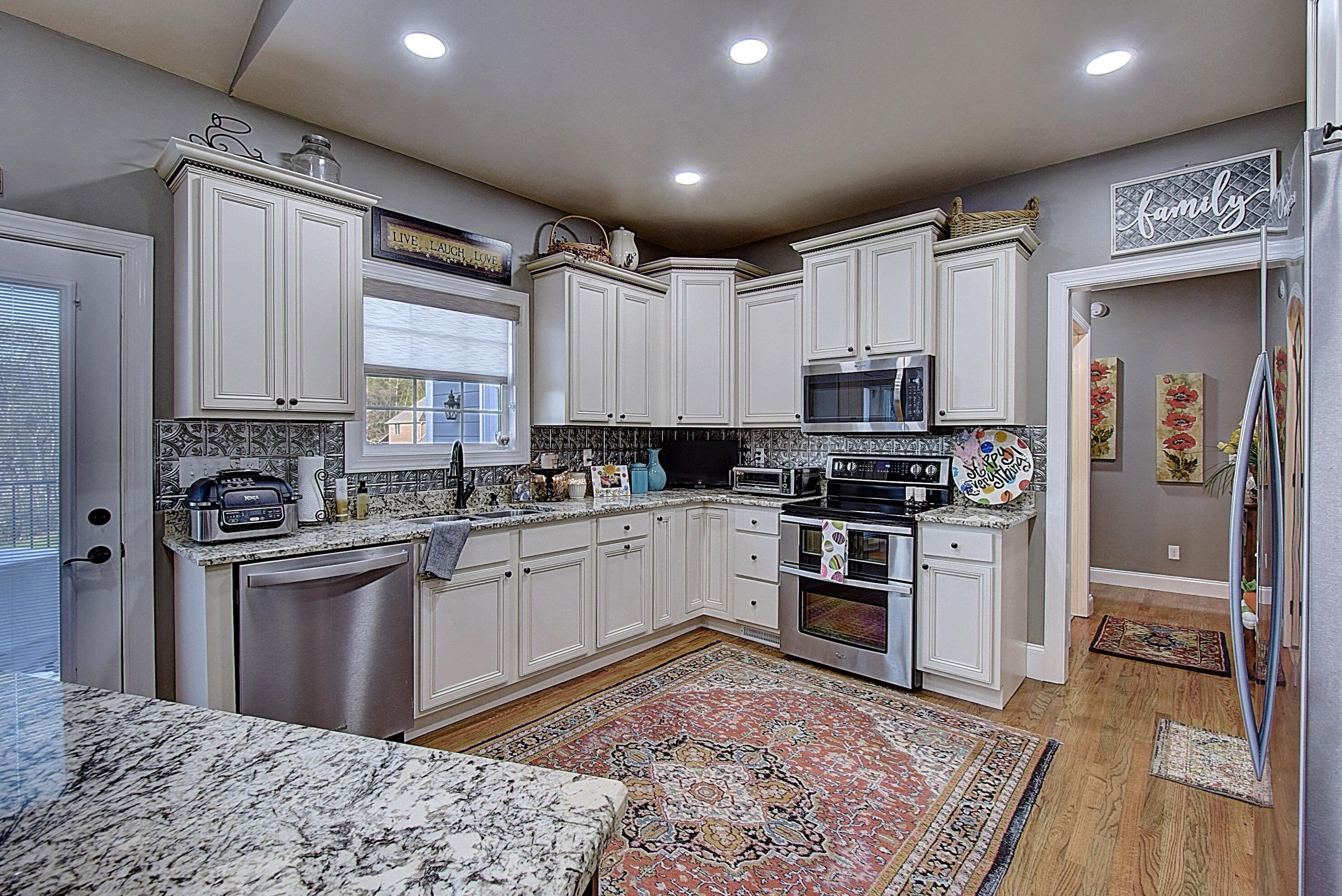 107 Stone Ridge Court Elizabethton, TN 37643 - Photo 15 of 54 DSC_0055And8more_1