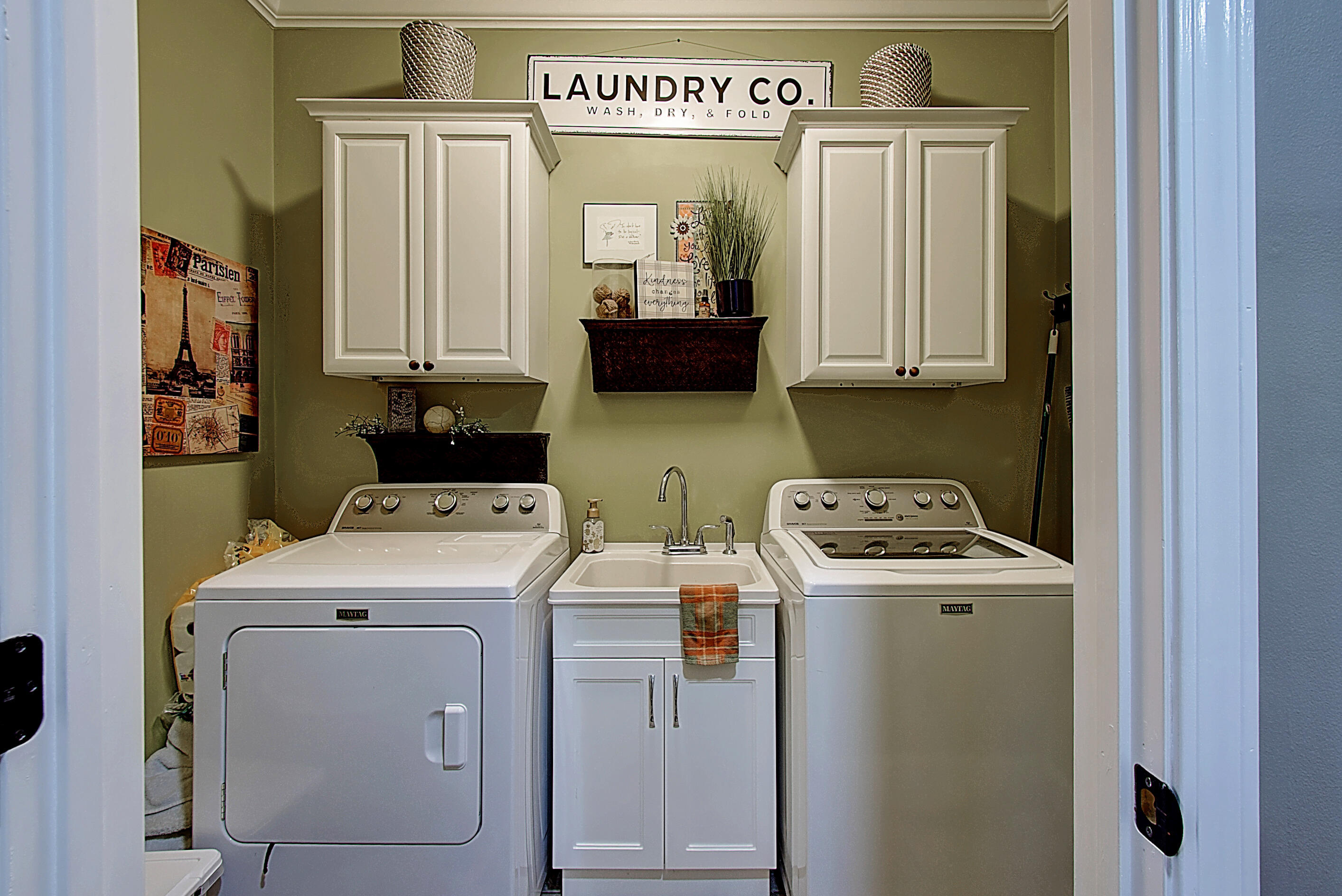 107 Stone Ridge Court Elizabethton, TN 37643 - Photo 32 of 54 DSC_0226_27_28_29_30_31