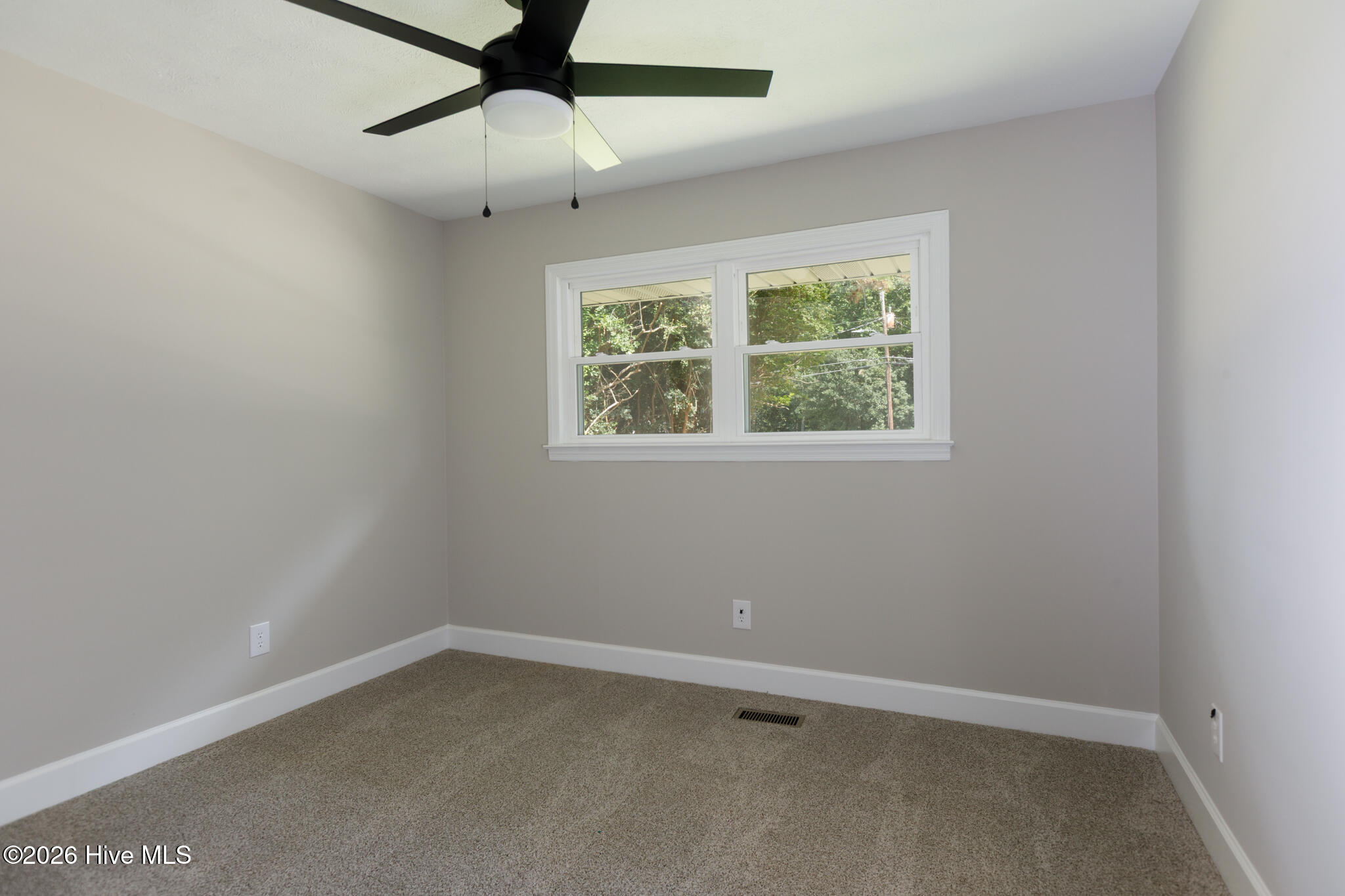 196 Country Club Road Whiteville, NC 28472 - Photo 16 of 27
