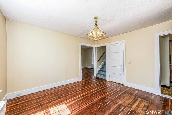 $375,000 | 45 Rimmon Road, North Haven, CT 06473