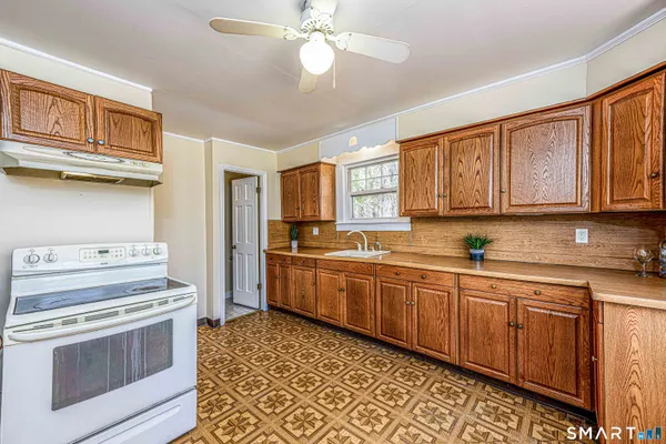 $375,000 | 45 Rimmon Road, North Haven, CT 06473