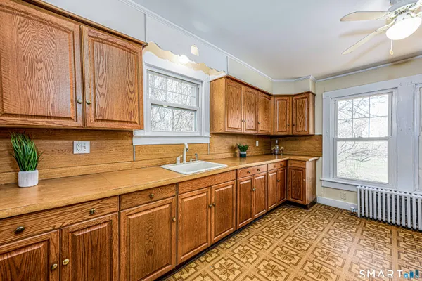 $375,000 | 45 Rimmon Road, North Haven, CT 06473