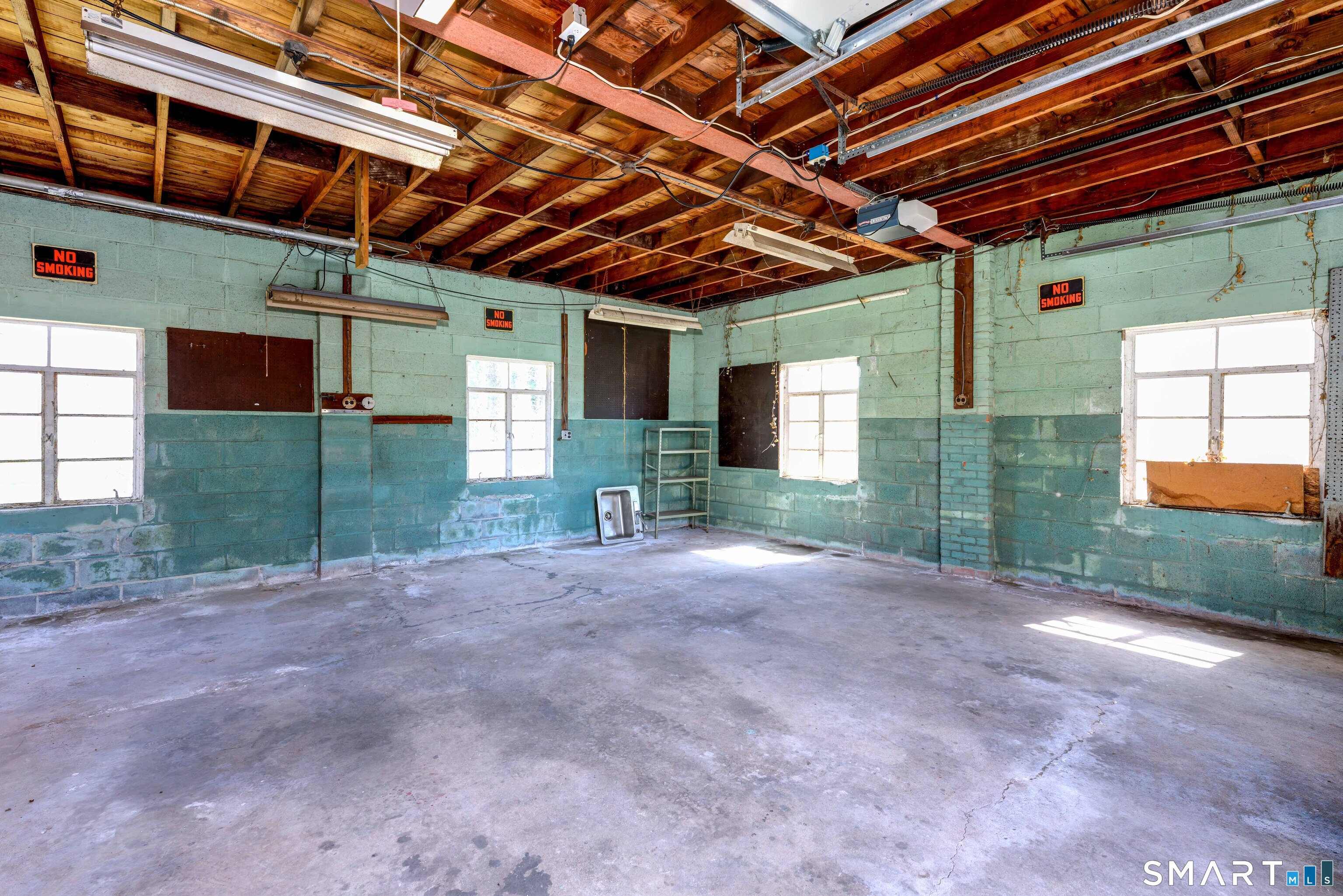 45 Rimmon Road North Haven, CT 06473 - Photo 33 of 40 Interior of garage. Constructed of cinder block with endless possibilities.