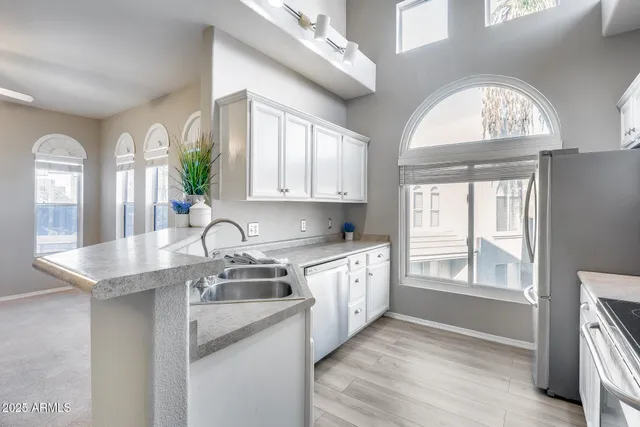 $264,900 | 17017 North 12th Street, Unit 2104, Phoenix, AZ 85022