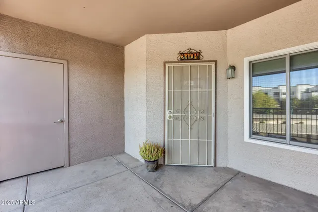 $264,900 | 17017 North 12th Street, Unit 2104, Phoenix, AZ 85022