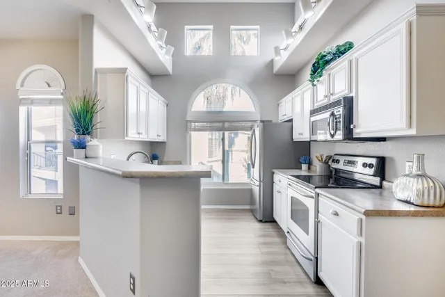 $264,900 | 17017 North 12th Street, Unit 2104, Phoenix, AZ 85022