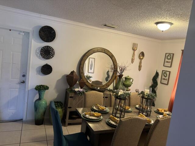 6207 Adriatic Way West Palm Beach, FL 33413 - Photo 15 of 26 a picture of a flower pot