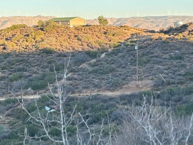 a view of mountain view and mountain