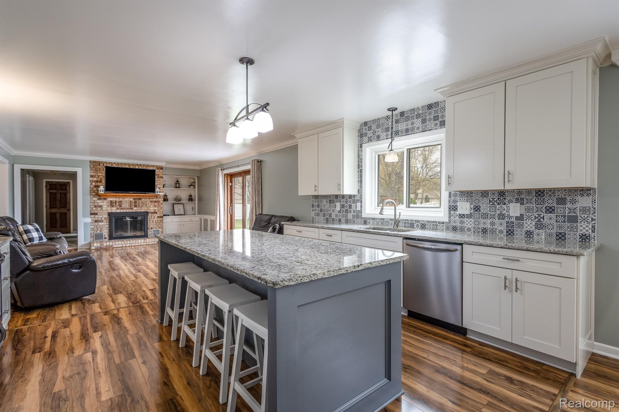 35294 Ash Road New Boston, MI 48164 - Photo 12 of 49 Gallery Image 12