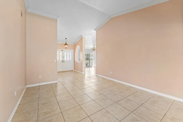 $735,000 | 2057 Amesbury Circle, Wellington, FL 33414