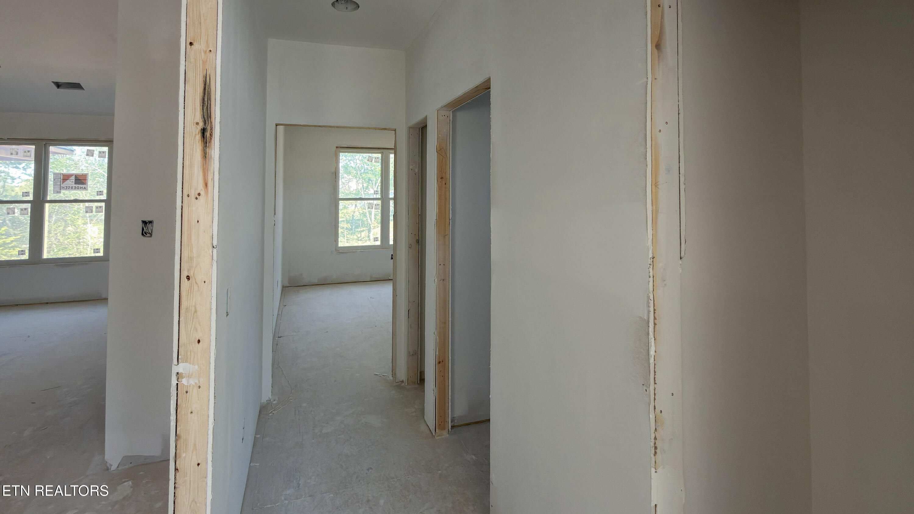 159 Elokwa Way Loudon, TN 37774 - Photo 21 of 46 Guest Bedrooms