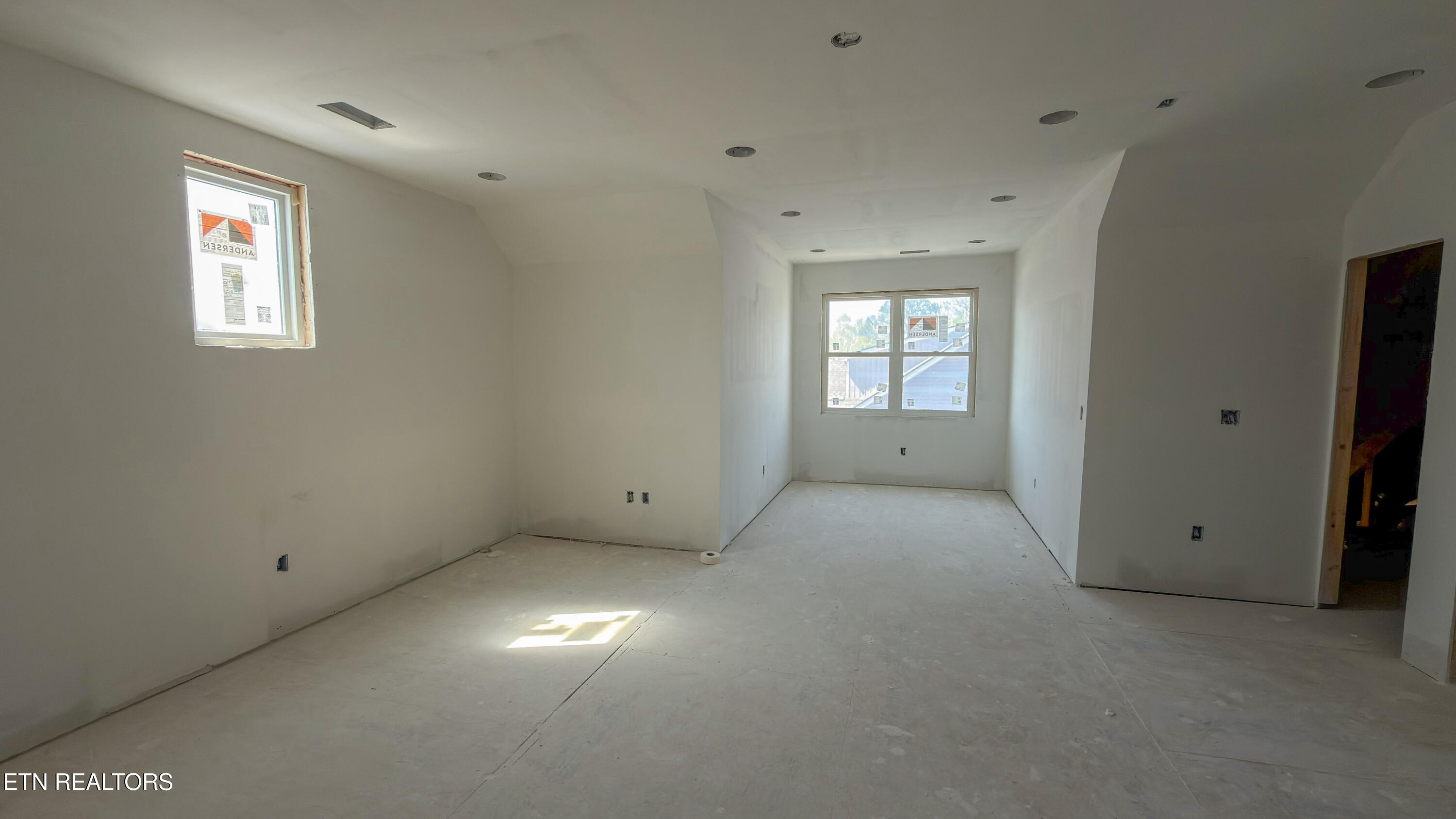 159 Elokwa Way Loudon, TN 37774 - Photo 26 of 46 Bedroom 4- Bonus Room