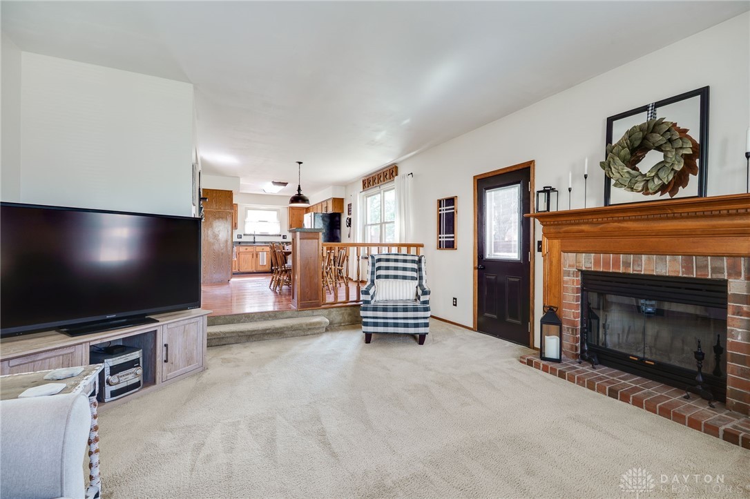 6938 Charlesgate Road Huber Heights, OH 45424 - Photo 12 of 35 Gallery Image 12