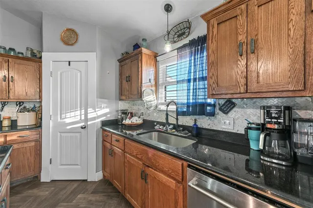 $599,900 | 7145 Donald Road, Krum, TX 76249