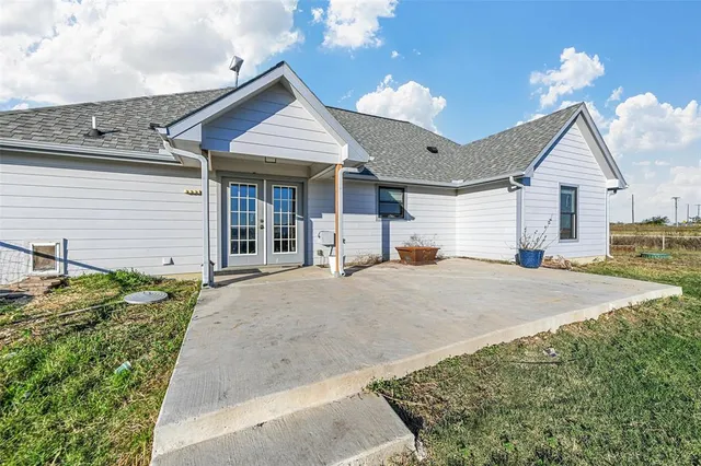 $599,900 | 7145 Donald Road, Krum, TX 76249