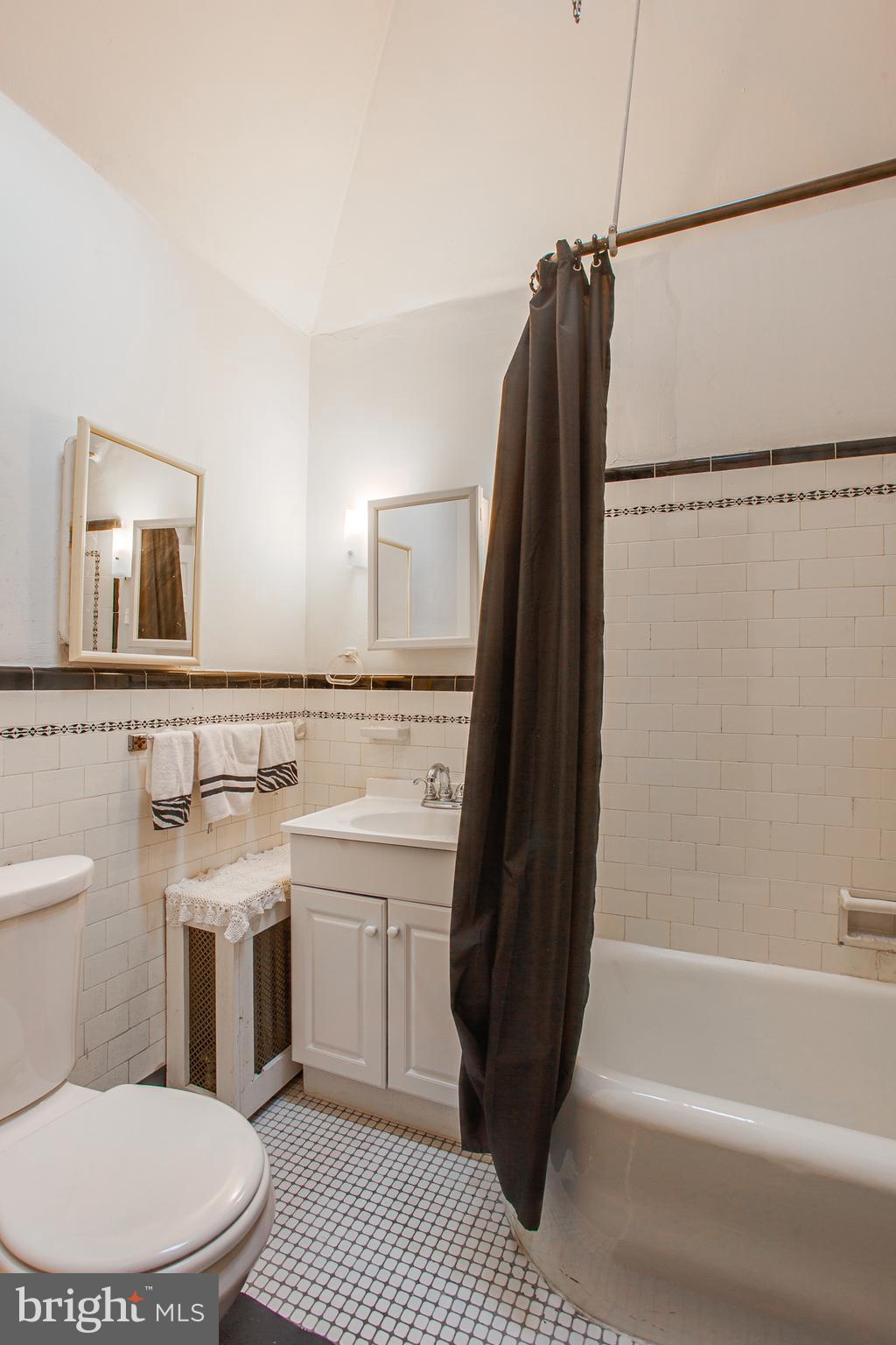 7236 Brent Road Upper Darby, PA 19082 - Photo 22 of 30