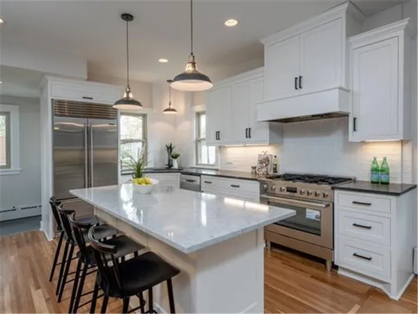 $995,000 | 1368 Eleanor Avenue, St. Paul, MN 55116