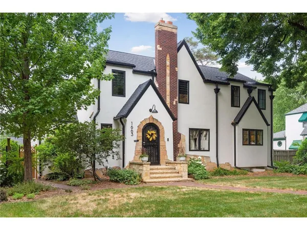 $995,000 | 1368 Eleanor Avenue, St. Paul, MN 55116