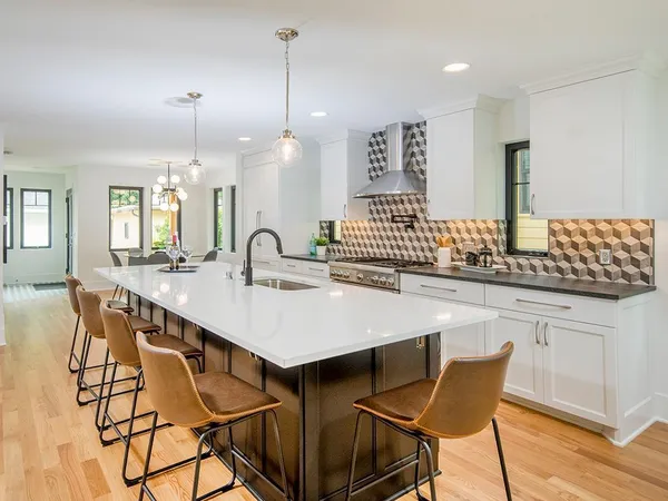 $995,000 | 1368 Eleanor Avenue, St. Paul, MN 55116