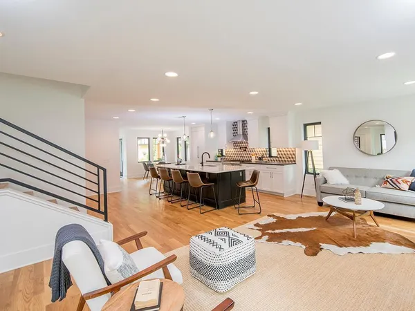 $995,000 | 1368 Eleanor Avenue, St. Paul, MN 55116