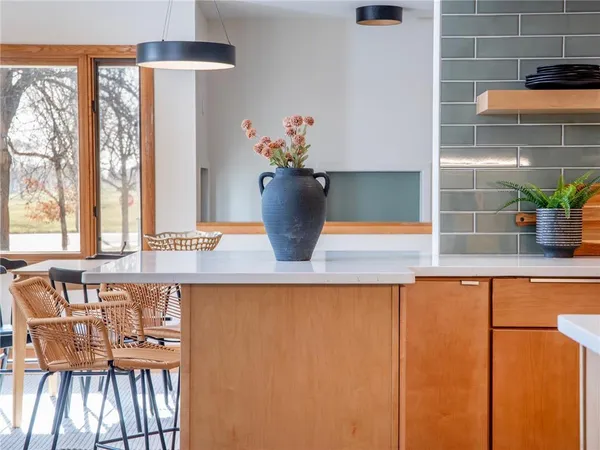 $995,000 | 1368 Eleanor Avenue, St. Paul, MN 55116