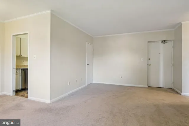 $210,000 | 3601 5th Street South, Unit 206, Arlington, VA 22204