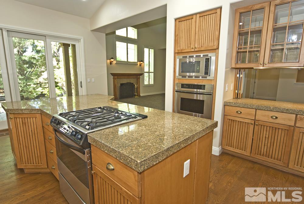 4950 Mountainshyre Road Reno, NV 89519 - Photo 12 of 40 Photo 12