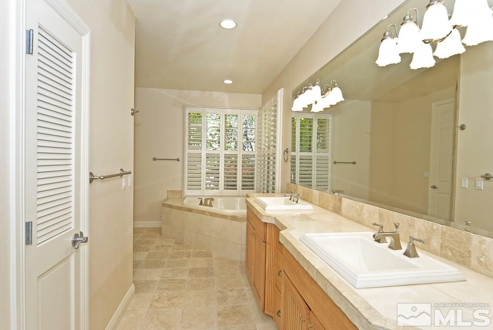4950 Mountainshyre Road Reno, NV 89519 - Photo 33 of 40 Photo 33
