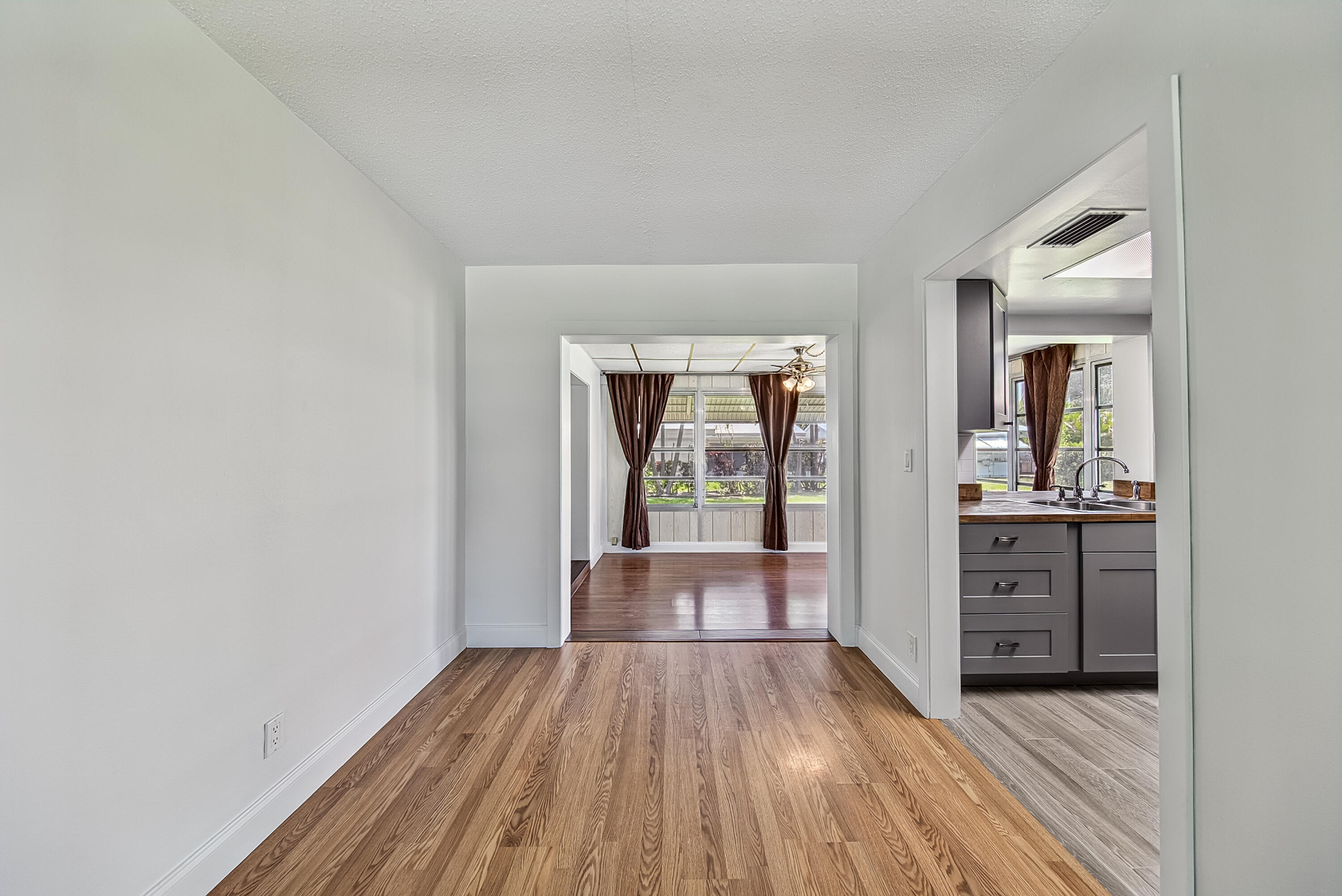2521 North Cypress Road Pompano Beach, FL 33064 - Photo 13 of 37 cowen-5