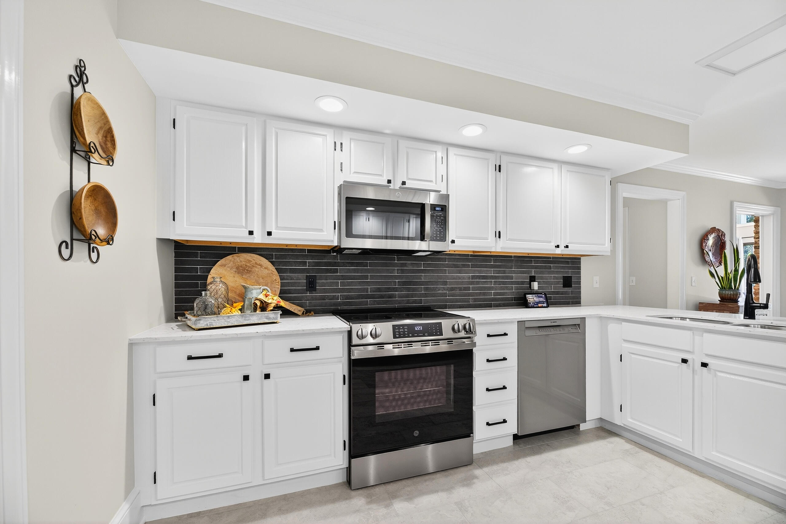 126 Wateree Drive Santee, SC 29142 - Photo 22 of 74 IMG_9841