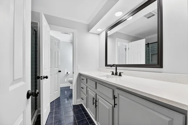 $575,000 | 126 Wateree Drive, Santee, SC 29142