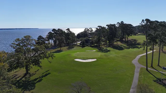 $575,000 | 126 Wateree Drive, Santee, SC 29142