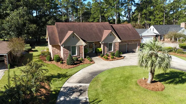 $575,000 | 126 Wateree Drive, Santee, SC 29142