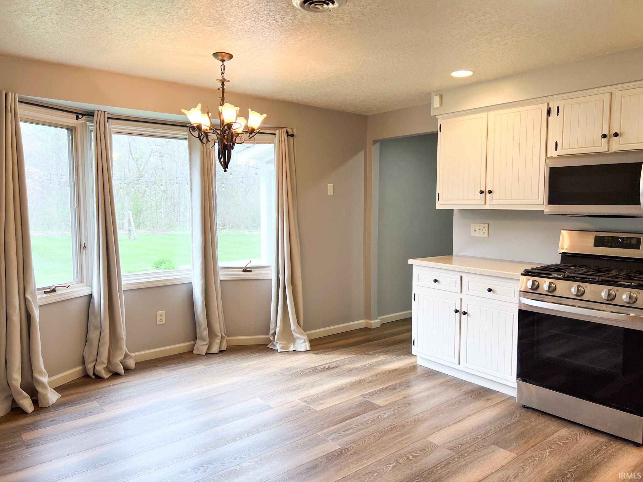 11303 Leo Road Fort Wayne, IN 46845 - Photo 16 of 32