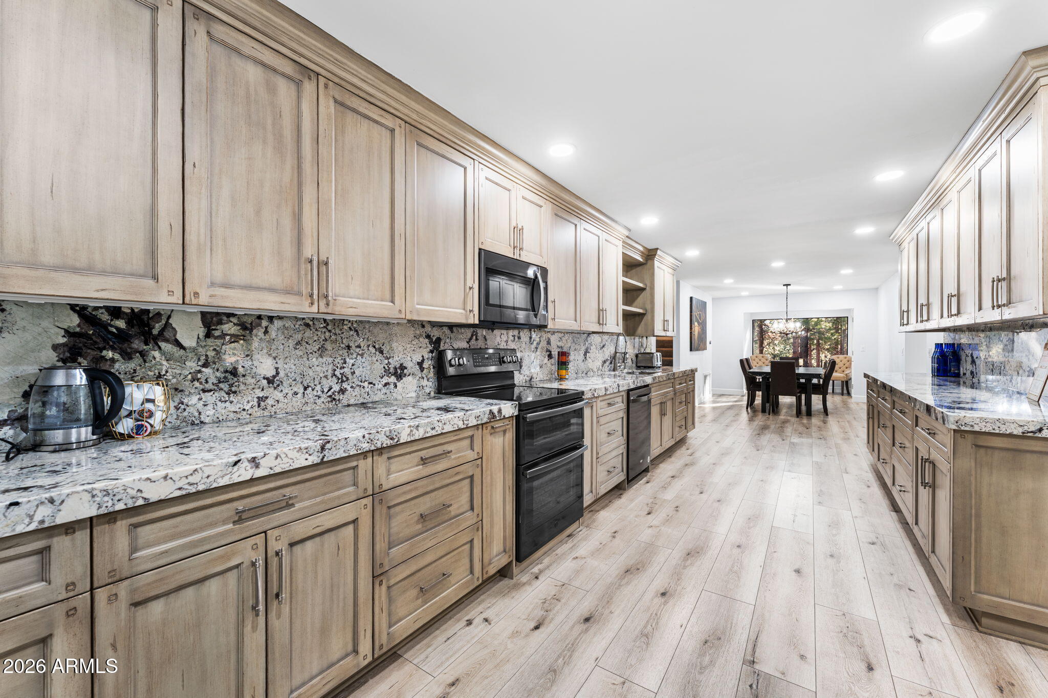 5055 Townsend-Winona Road Flagstaff, AZ 86004 - Photo 13 of 36 Kitchen