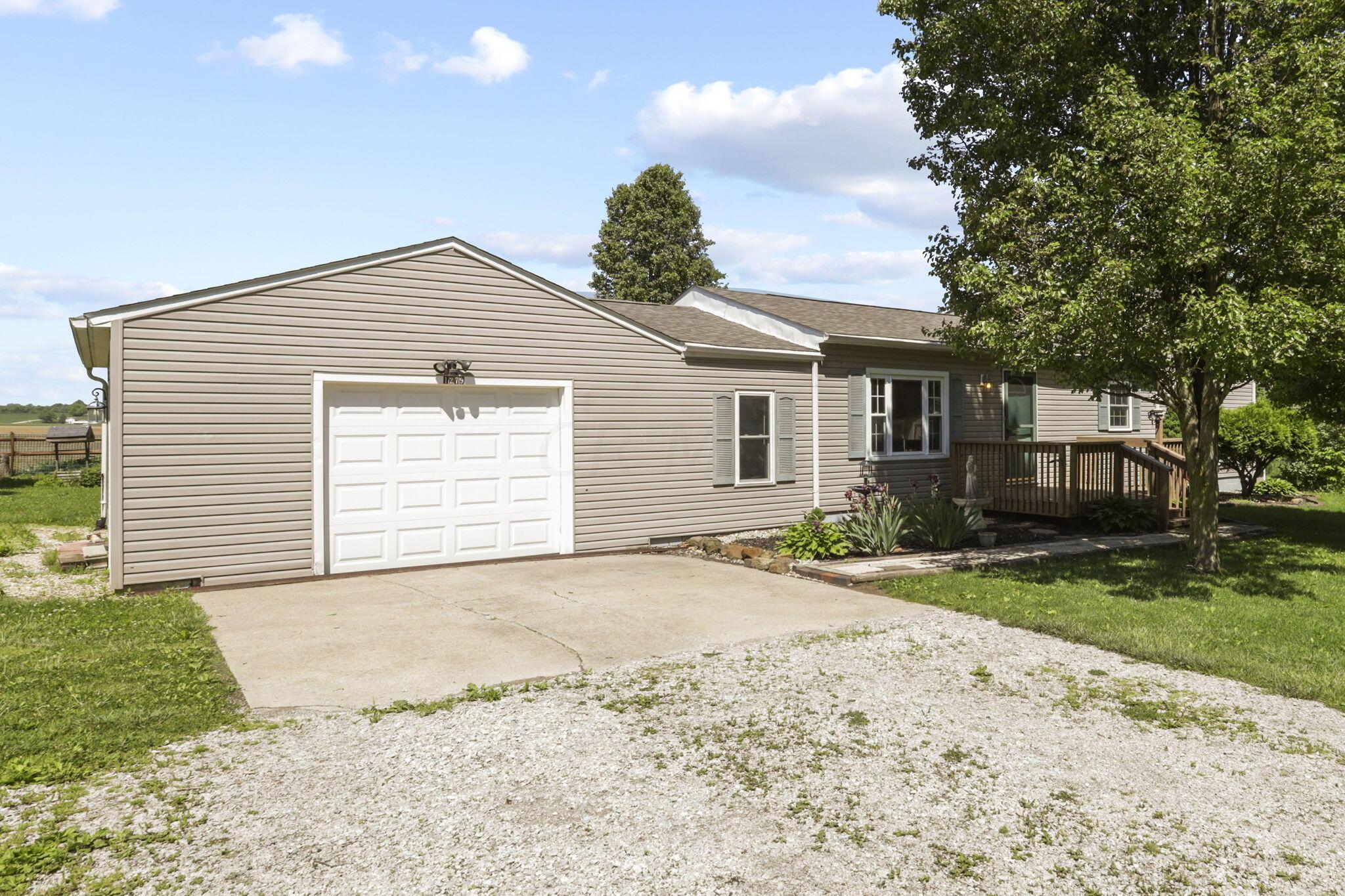 1279 Becks Knob Road Southwest Lancaster, OH 43130 - Photo 2 of 47 3-web-or-mls-IMG_1062 - Copy
