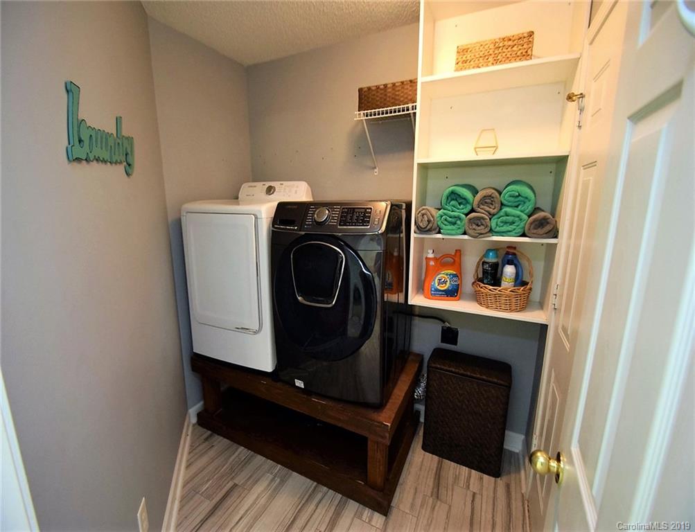 632 Overlook Road Lowell, NC 28098 - Photo 13 of 20 Gallery Image 13