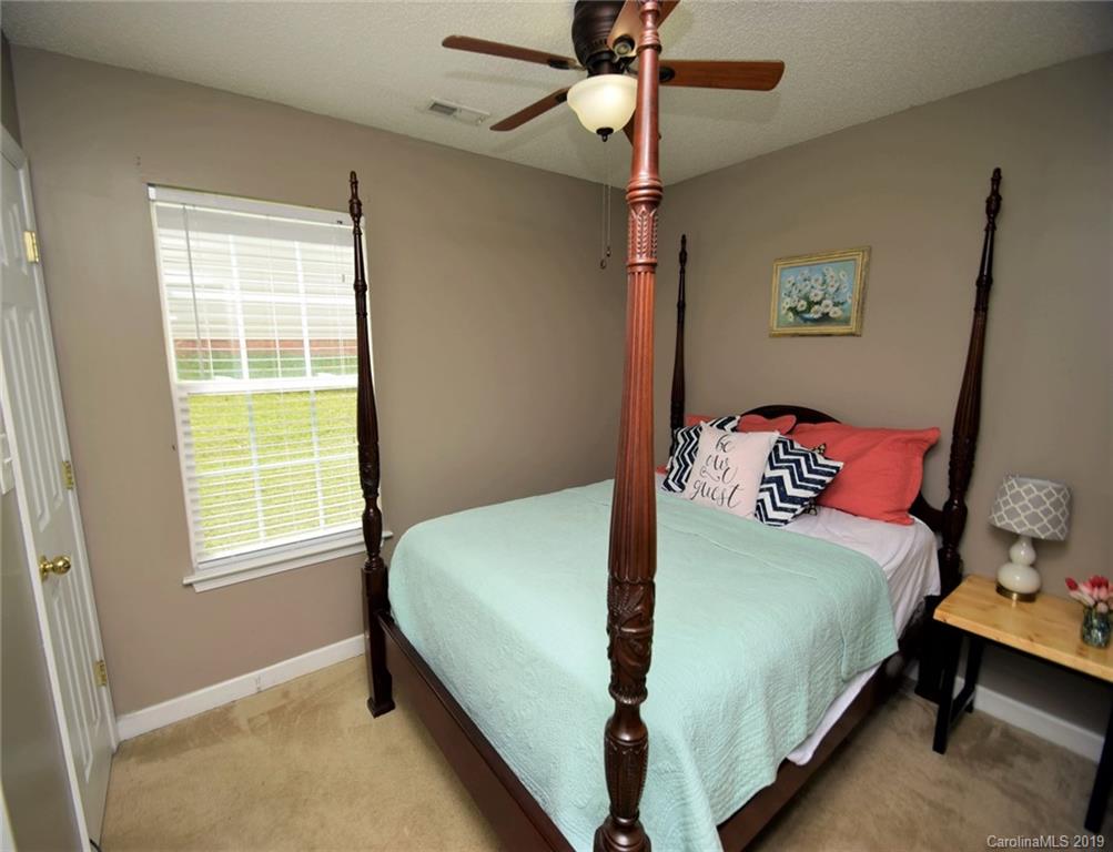 632 Overlook Road Lowell, NC 28098 - Photo 14 of 20 Gallery Image 14