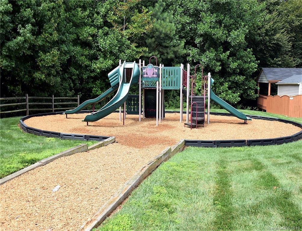 632 Overlook Road Lowell, NC 28098 - Photo 20 of 20 Gallery Image 20