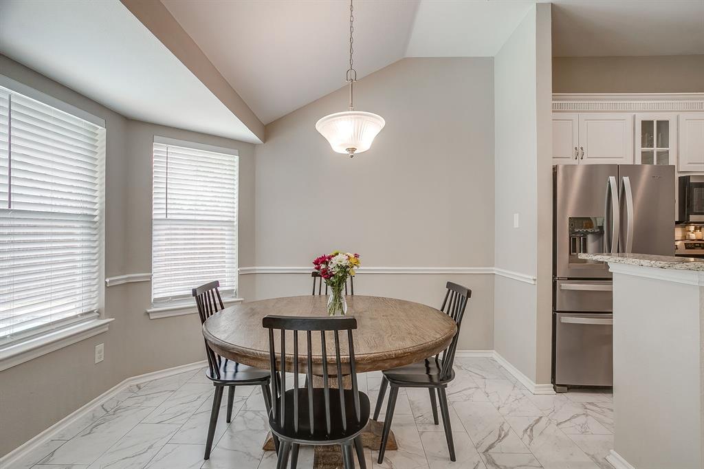 2107 Nichols Trail Mansfield, TX 76063 - Photo 13 of 39