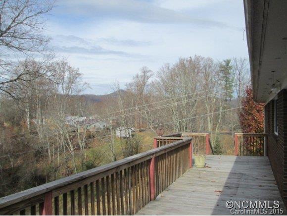 807 Mountain View Road Mars Hill, NC 28754 - Photo 3 of 17 Gallery Image 3